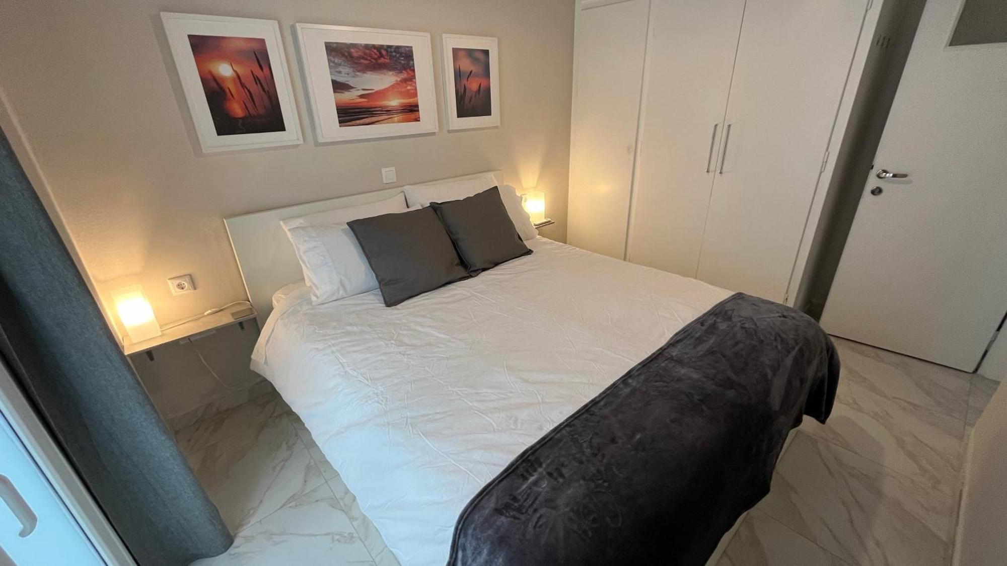 4 Newly Renovated Charming Apartments Steps From Panormou Metro Station เอเธนส์ ห้อง รูปภาพ