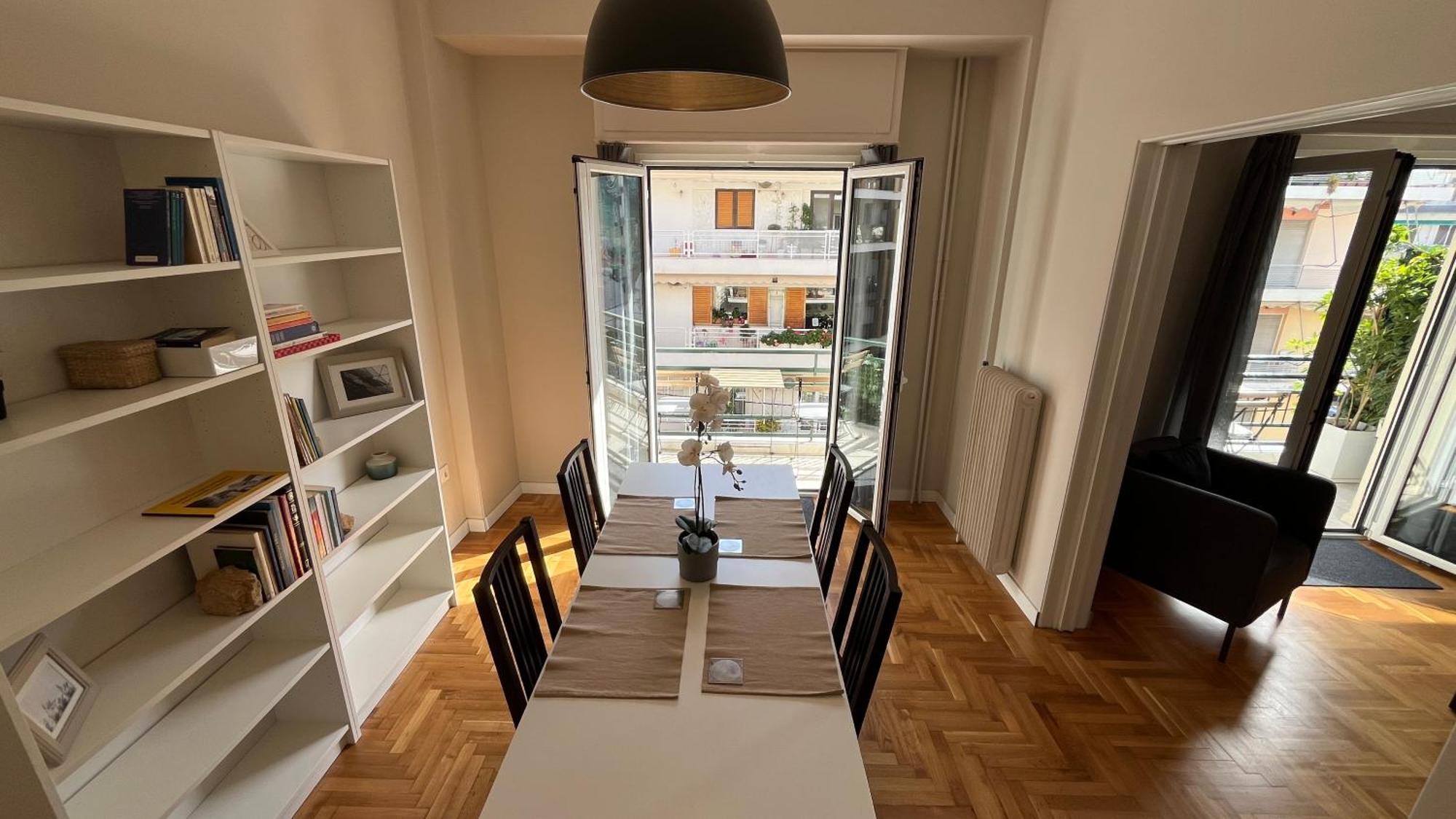 4 Newly Renovated Charming Apartments Steps From Panormou Metro Station เอเธนส์ ห้อง รูปภาพ